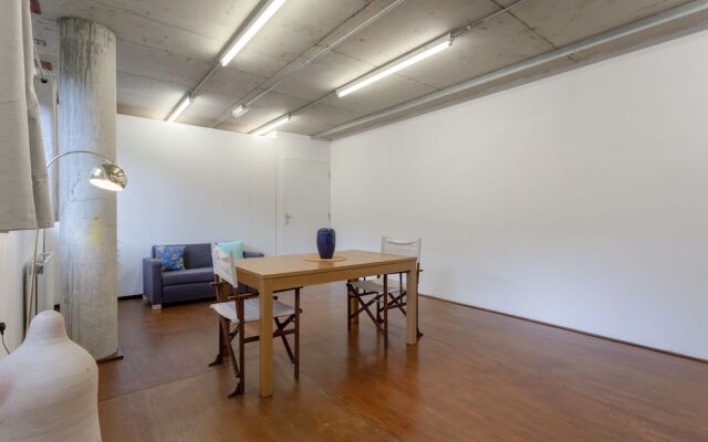 Bright Flat Near Shoreditch