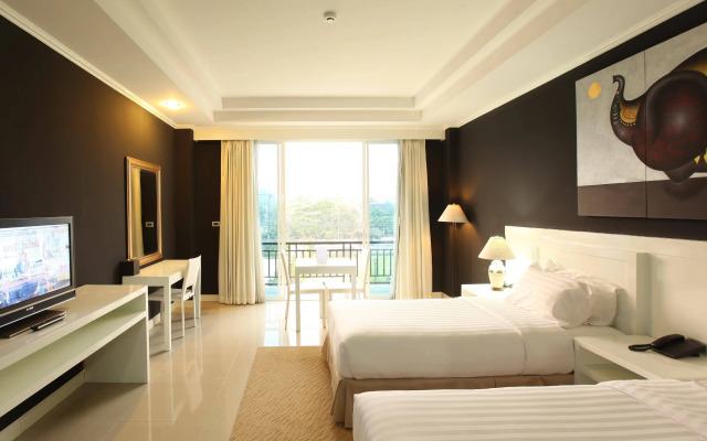 La Vie En Rose Hotel