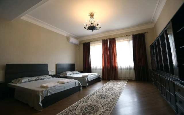 Center Villa Kutaisi