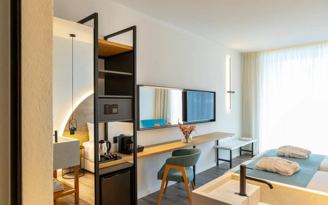 Flamingo Paradise Beach Hotel Adults Only