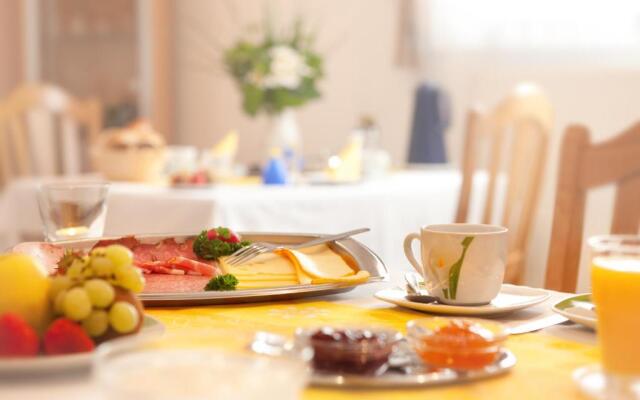 Ferienweingut Klaus Thiesen Gästezimmer und Apartments