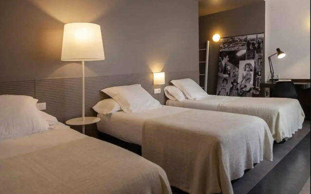 Sixties Ramblas Hotel