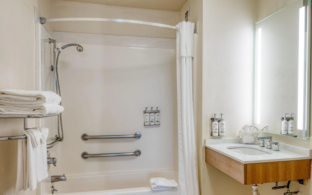 Staybridge Suites Allentown Bethlehem Airport by IHG