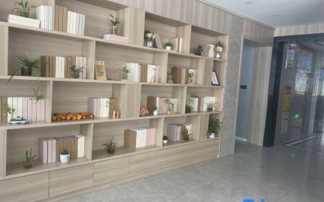 Tangerine Boutique Hotel