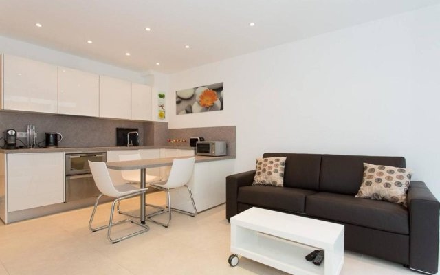 Chic & Modern 1bed Next To Martinez