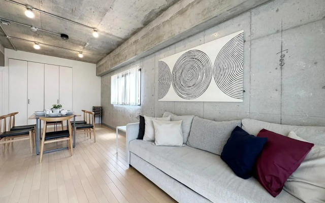 Modern Spacious Apartment Beside Peace Park 10 ppl