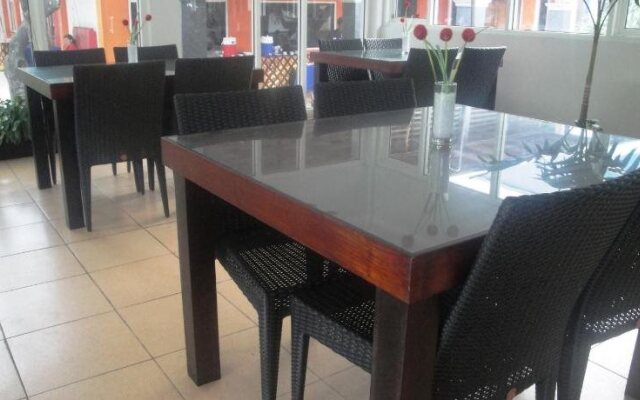 Jazz Hotel Palu