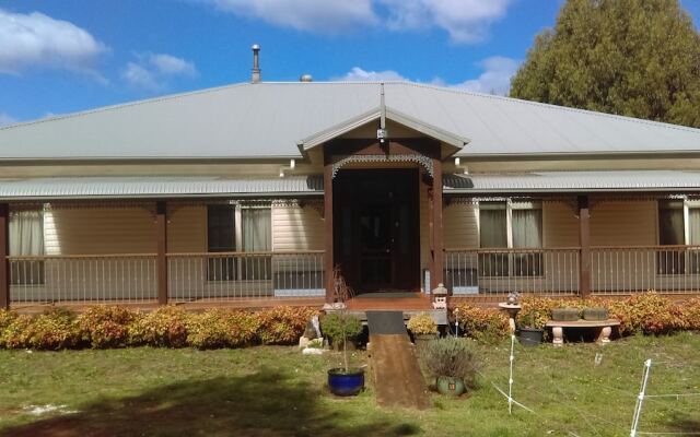 Deloraine Comfort guest house