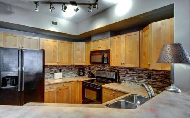 Discovery Bay Resort by DKRA