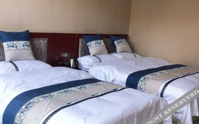 Pengyuege Guesthouse