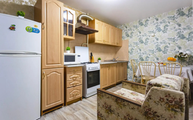 Moment House on 47 Belovezhskaya Street