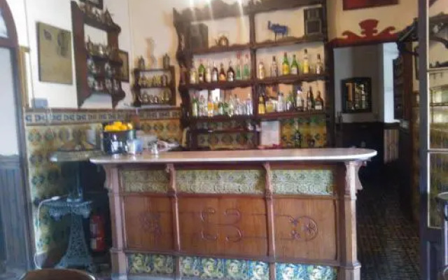 Hostal Corona