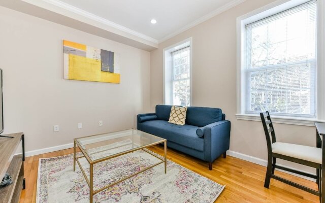 Spacious 3br/2ba on Freedom Trail by Domio