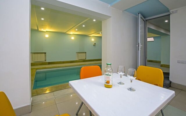 FlatsInYerevan - Apartments by Republic Square