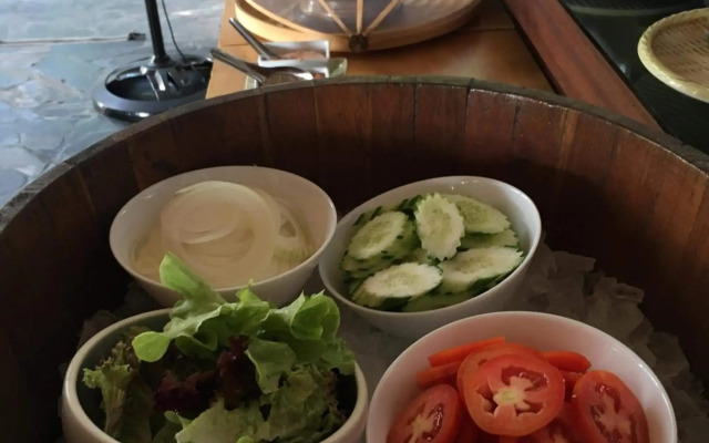 Cookies Salad Hotel