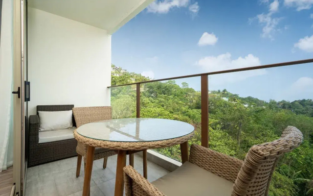 Sea View Suite C64 in Oceana near Beach