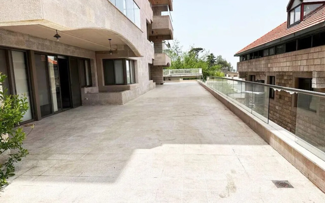 One to One Hotel & Apartments