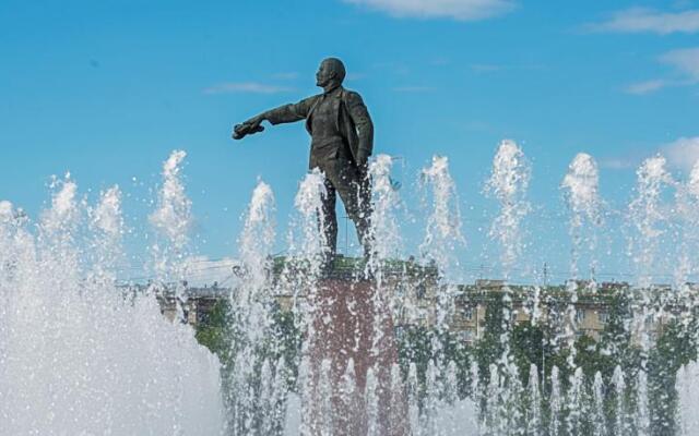 S Vidom na Moskovsky Prospekt