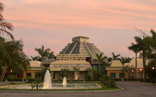 Iberostar Selection Paraíso Maya Suites - All Inclusive