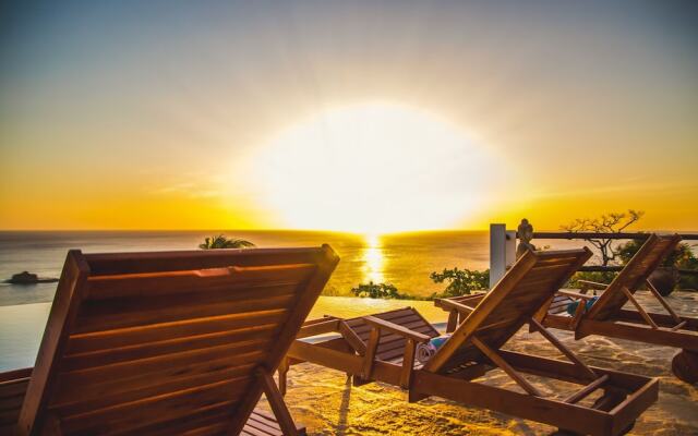Buddha Roc Beach Resort