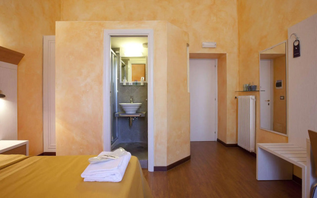 DEM Guesthouse