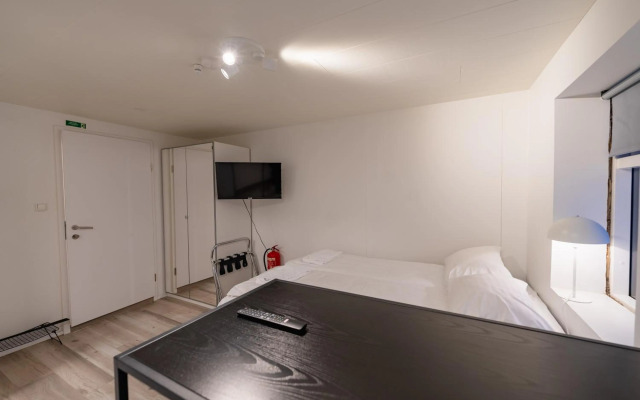 Central and cosy studio apartment with free parking