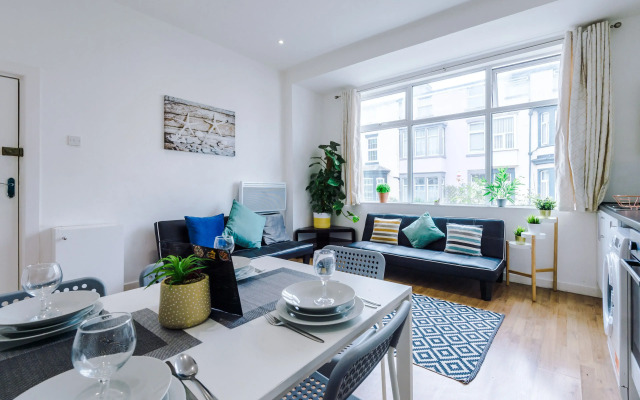 Empire Blackpool Apartments - Charles Street