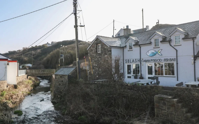 Tan Bryn 1