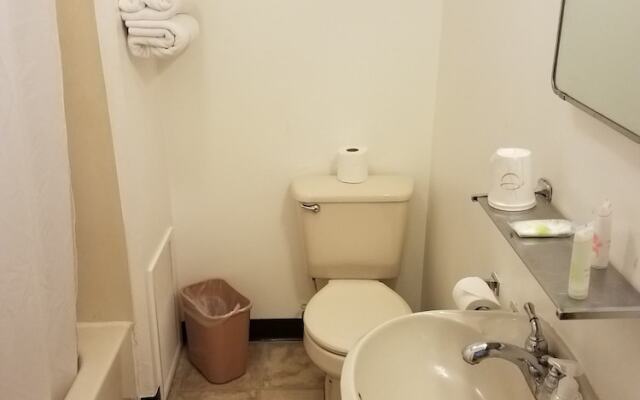 Sleep For Less Motel