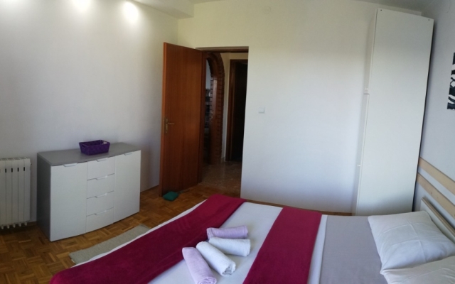 Apartment Vlatkica - 10 m from beach: A1 Vlatkica Maslenica, Zadar riviera