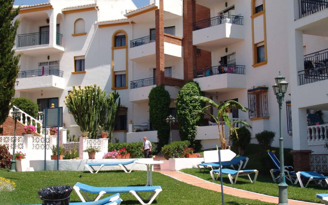 Crown Resorts Club La Riviera