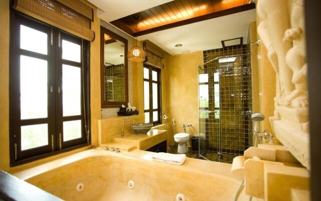 Racha Kiri Resort and Spa Khanom