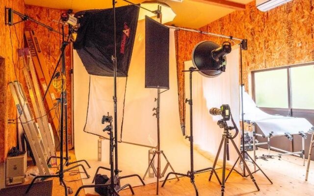 Share Creative&Bed 'adonoan'