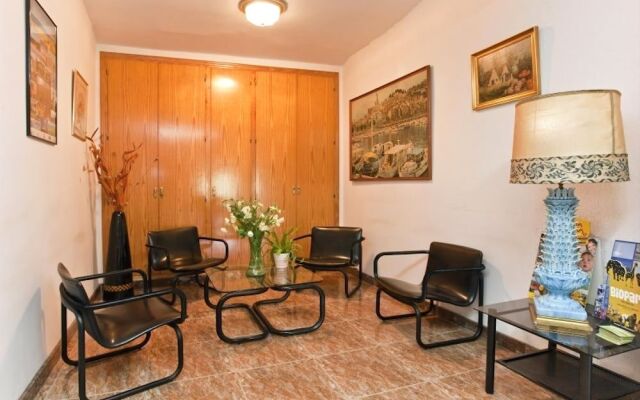 Hostal Tropical