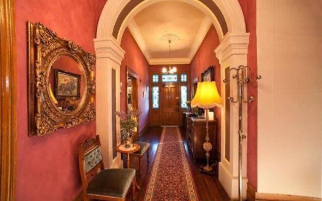 Westella Colonial B&B