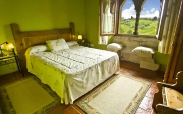 Posada Rural El Trenti de Corona