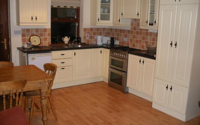 Mountshannon cottage