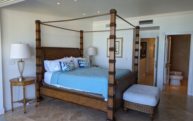 Villa Renaissance Grace Bay