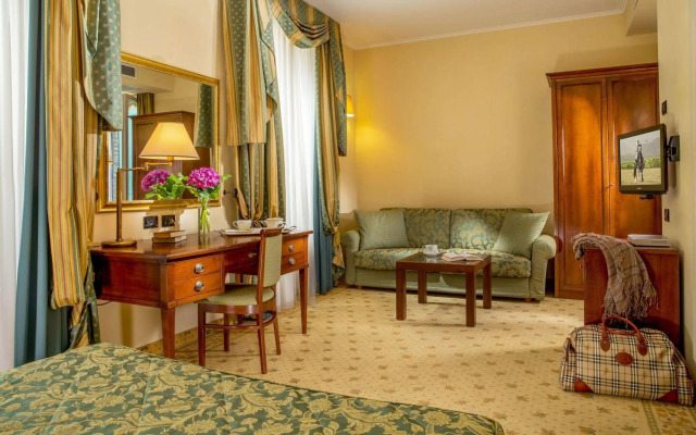 Hotel Verdeborgo