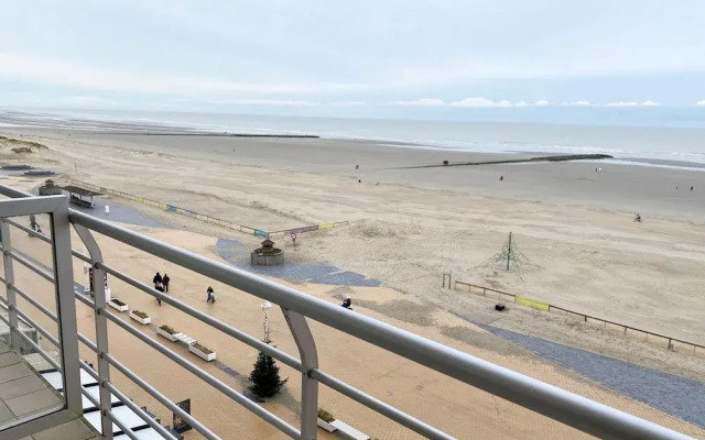 Apartment in Nieuwpoort Near the Beach