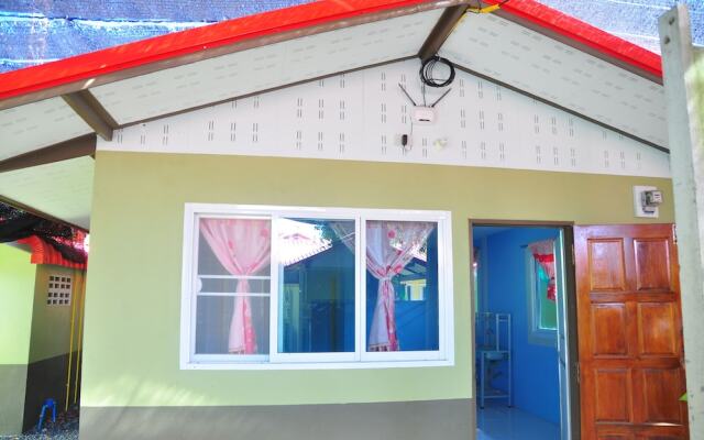 HomeStay Baan Suan Mea Ta