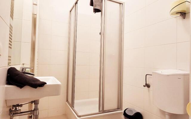 Real Living Apartments Vienna - Floridsdorfer