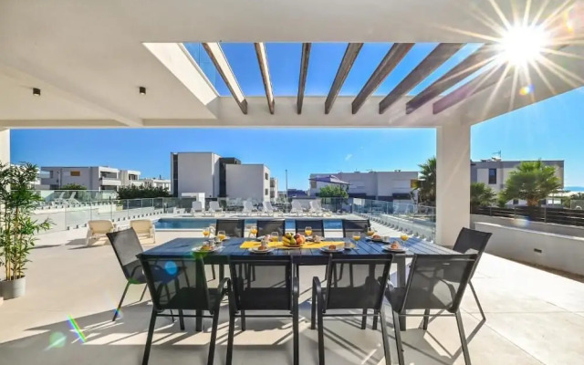 Luxury villas Paradise