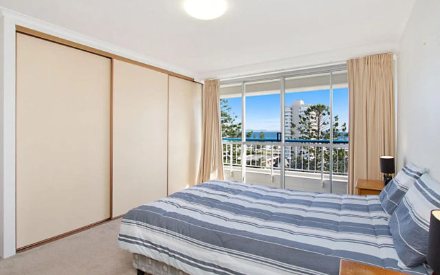 Border Terrace Unit 13 - Large apartment walk to beaches and clubs – Guest Rooms – Tweed Heads