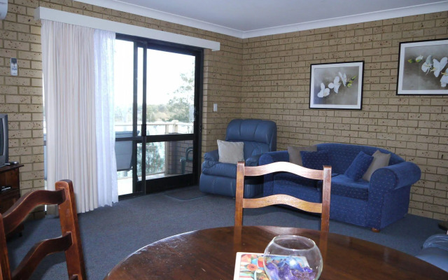 Marcel Towers Holiday Apartments