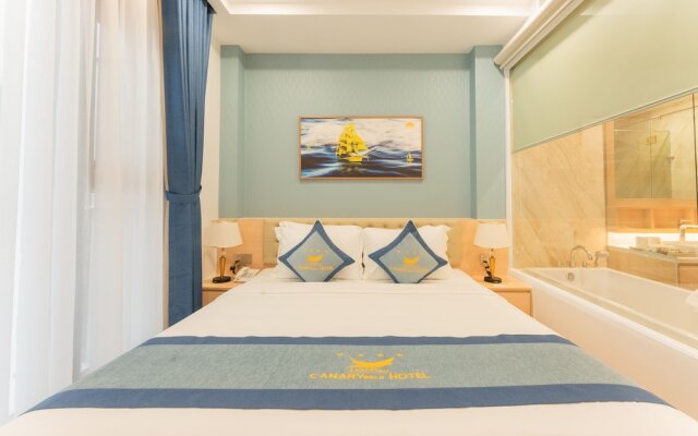 Canary Gold Hotel Quy Nhơn, Beachfront