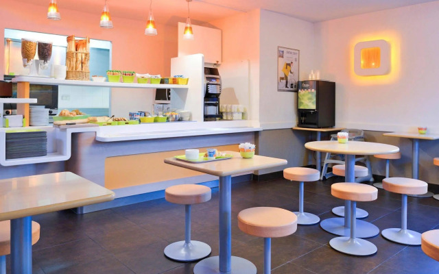 ibis budget Orange Centre