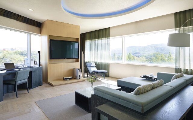 The Suites Hotel Gyeongju