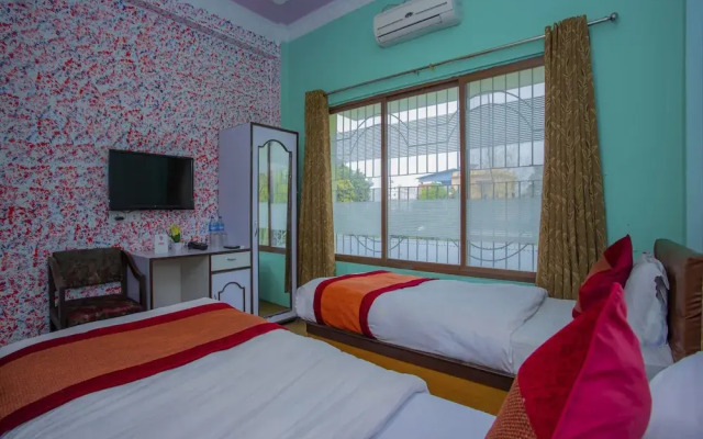 OYO 333 Hotel Shree Krishna