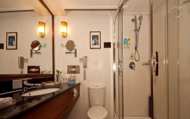 Fujian Sunshine Holiday Hotel